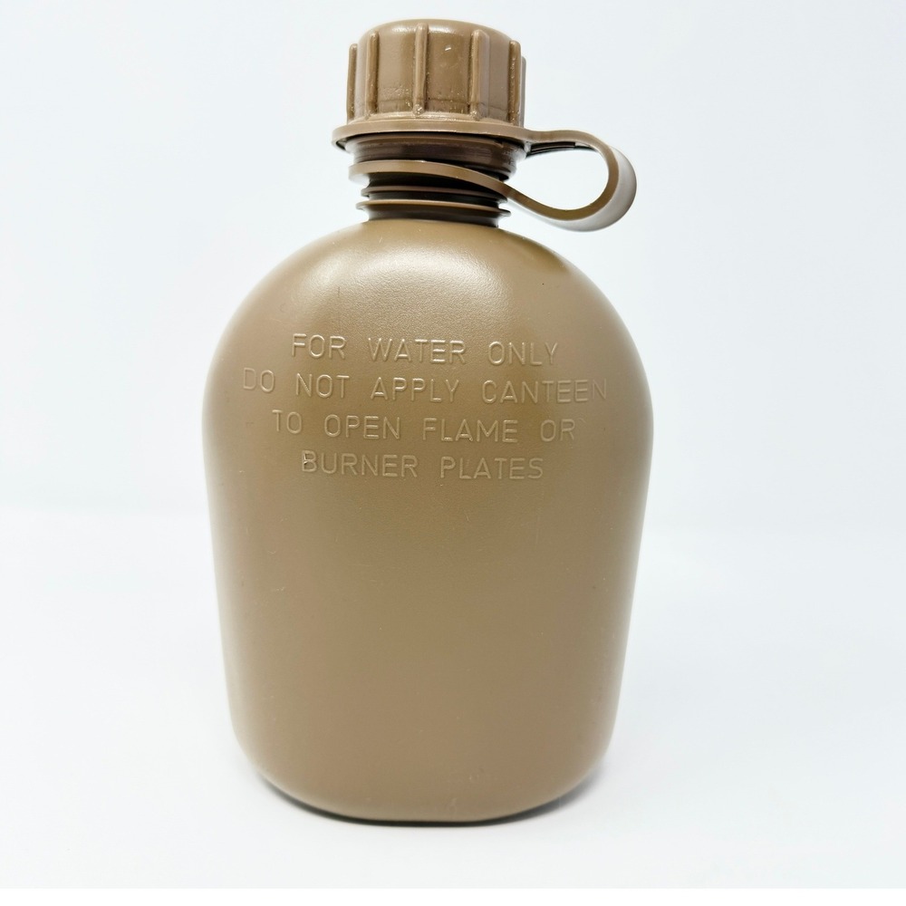Military Style 1 Quart Plastic Canteen Coyote Tan Tactical Water Bottle Hiking
